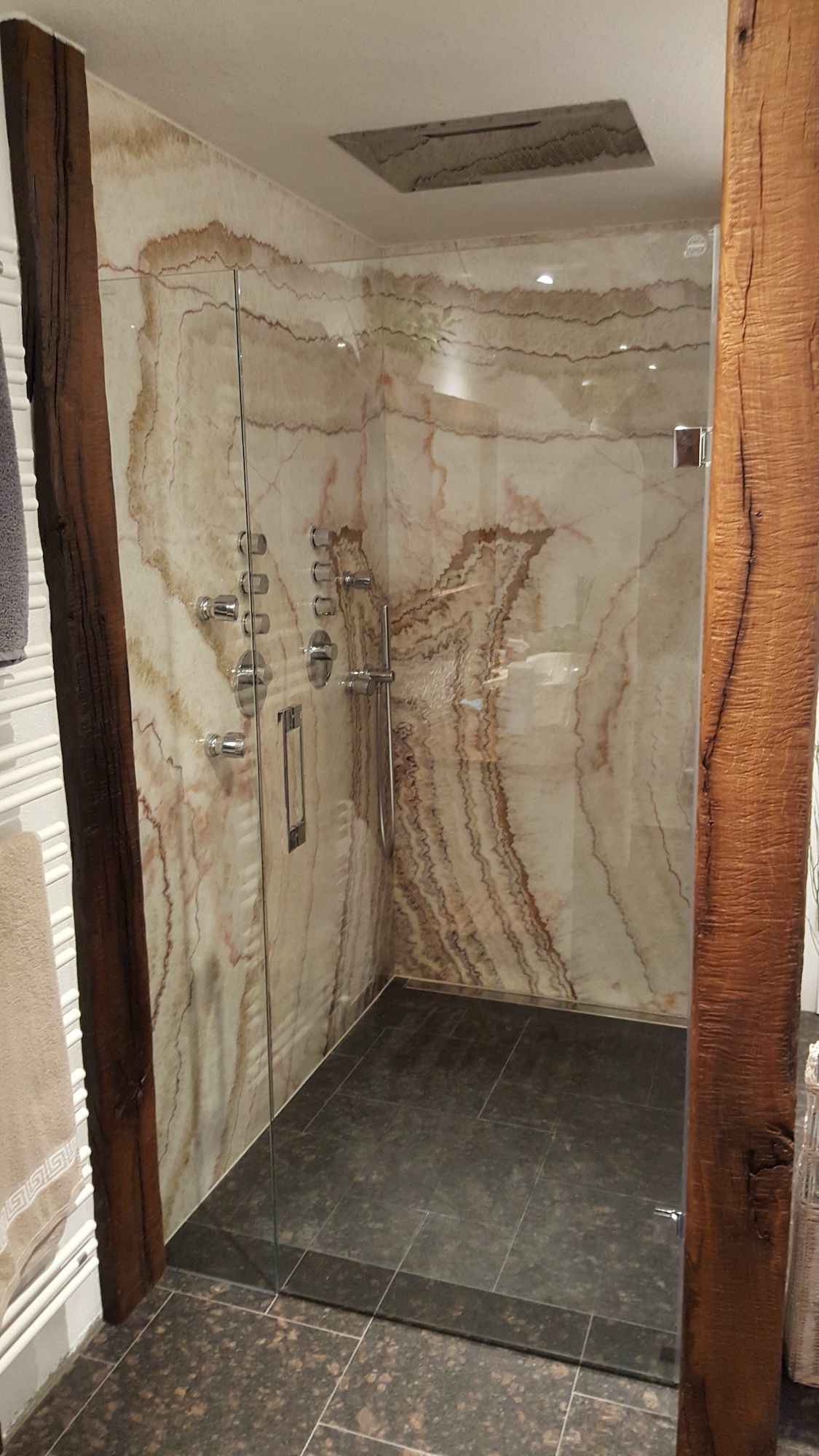 Glaserei-Leonhard-Fischer-Oberammergau-Ganzglasduschen-Edle-Dusche
